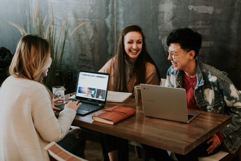 Understanding the Importance of Peer Relationships at Work 2