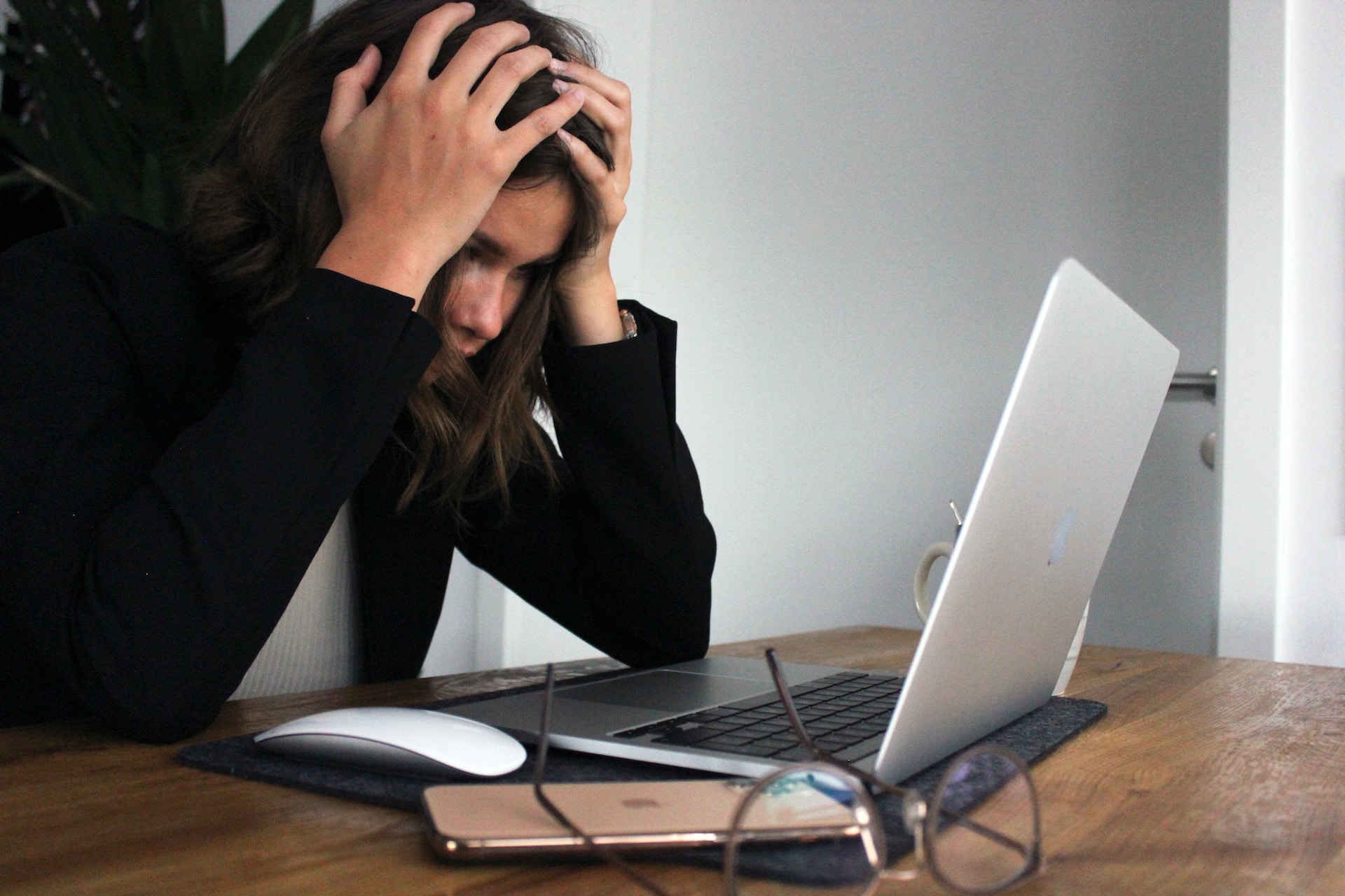 Frustrated woman at work