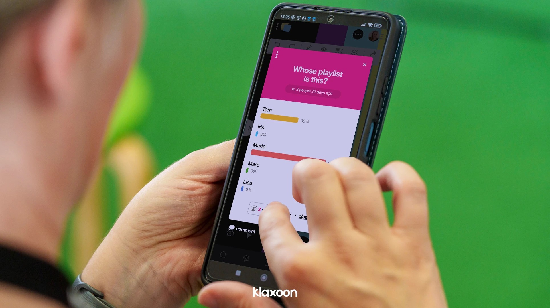 Someone doing the Jukebox icebreaker on a mobile, answering a Poll question “Who does this playlist belong to?” | Klaxoon