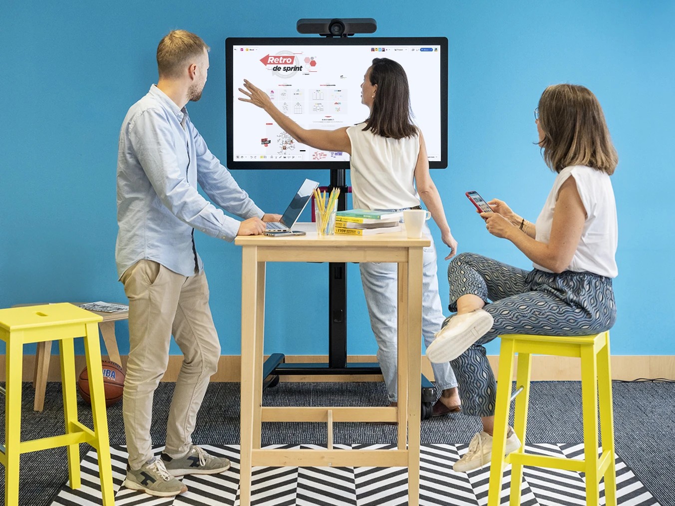 Trois équipes Agile pour gestion de projet.