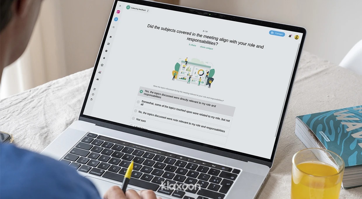 A computer displaying a “Collecting Feedback” Survey. | Klaxoon