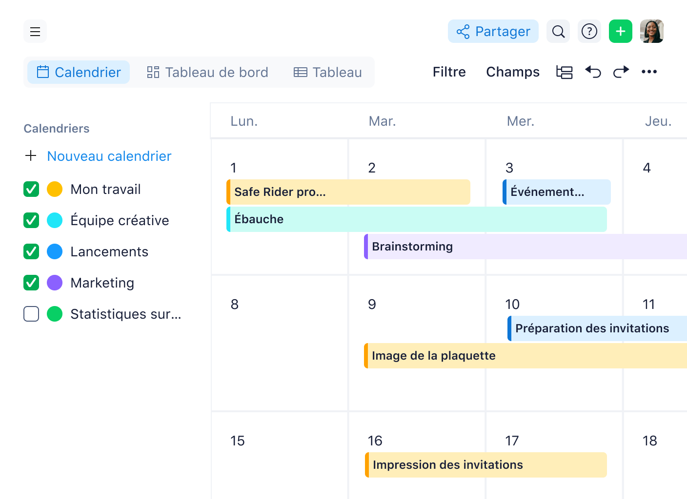Wrike Calendar header with date navigator, view options and task bars.