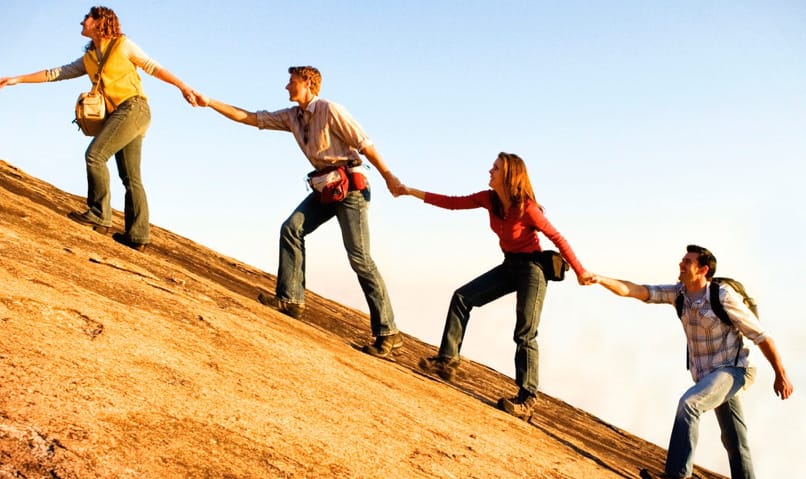 Cómo mantener alta la moral del equipo en tiempos difíciles