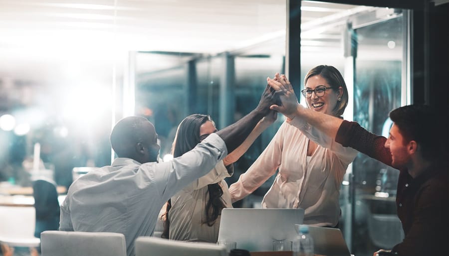 Cómo evitar los silos en marketing y crear una mejor experiencia de marca