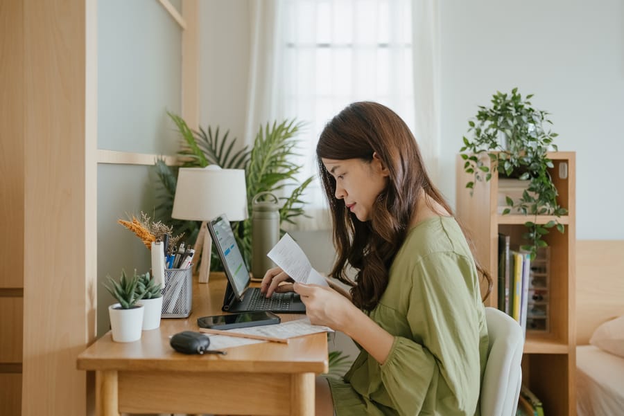 How to Create a Monthly Work Schedule