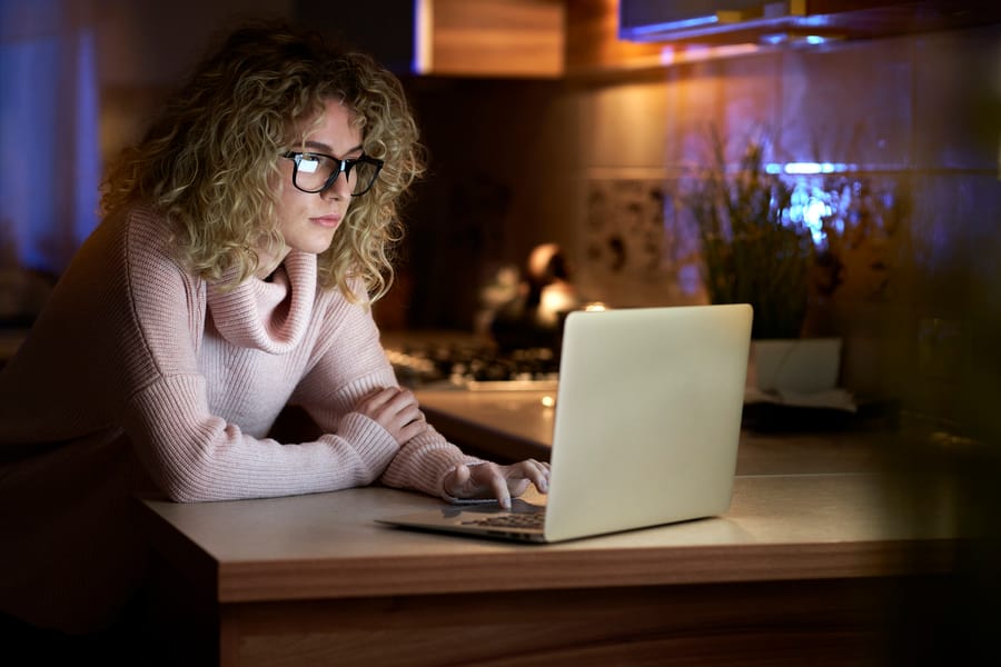 How To Disconnect From an 'Always On' Work Culture