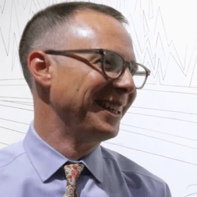 Jason Resch, Vice-Président des services de Création logo