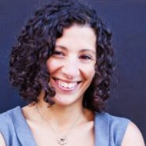 Eve Maidenberg, Creative Services Director, Stitch Fix logo
