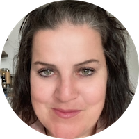<h5>Zuzana Ooms</h5>